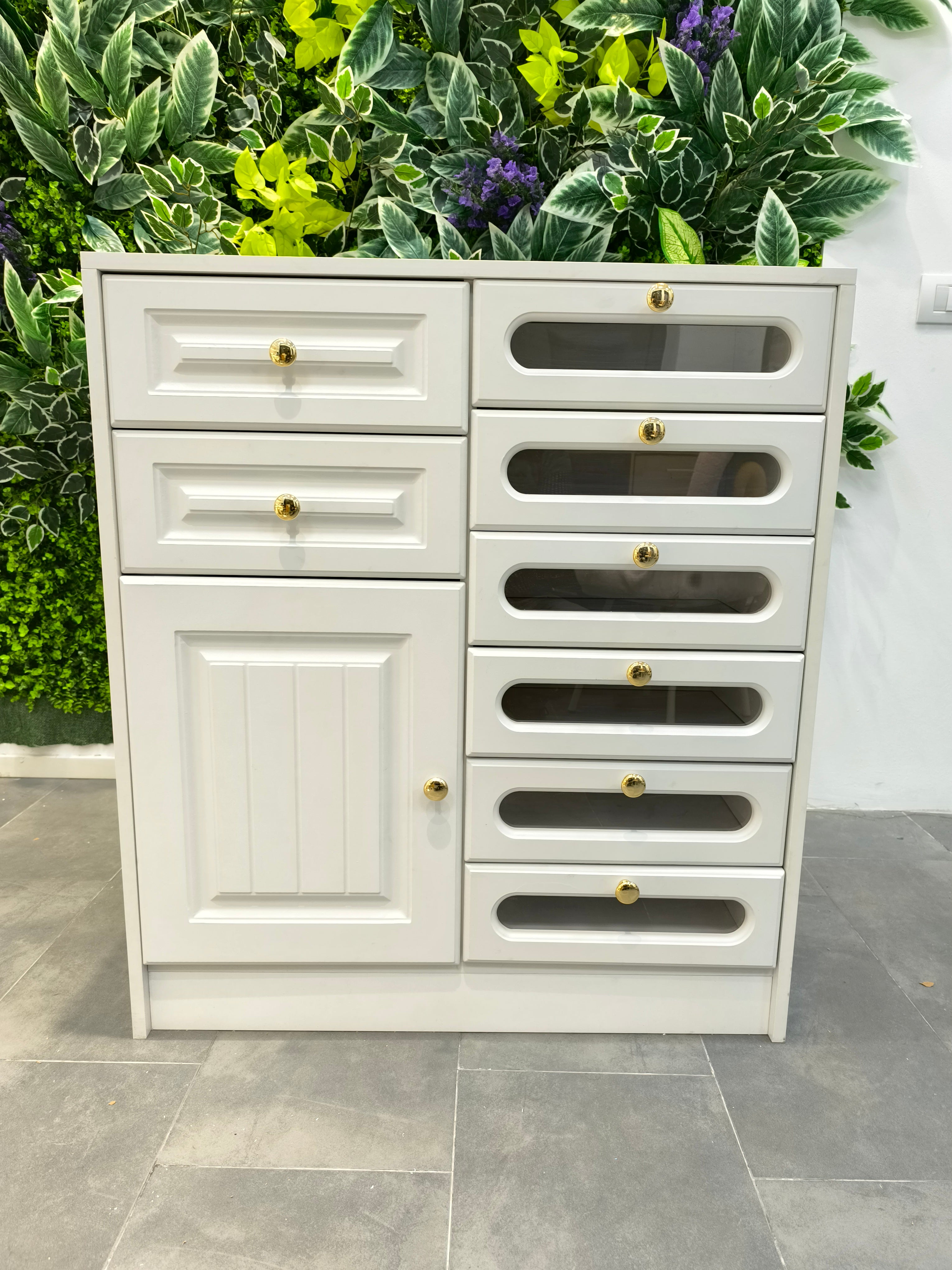 Cassettiera moderna per negozi di manicure e cura della pelle,Design a più scomparti.Specializzato per l'organizzazione del negozio